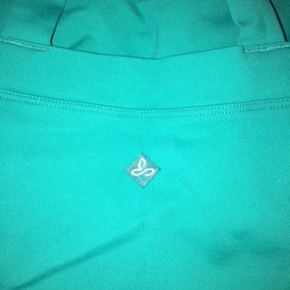 Prana sport tank top with shelf bra XS - Picture 5 of 6